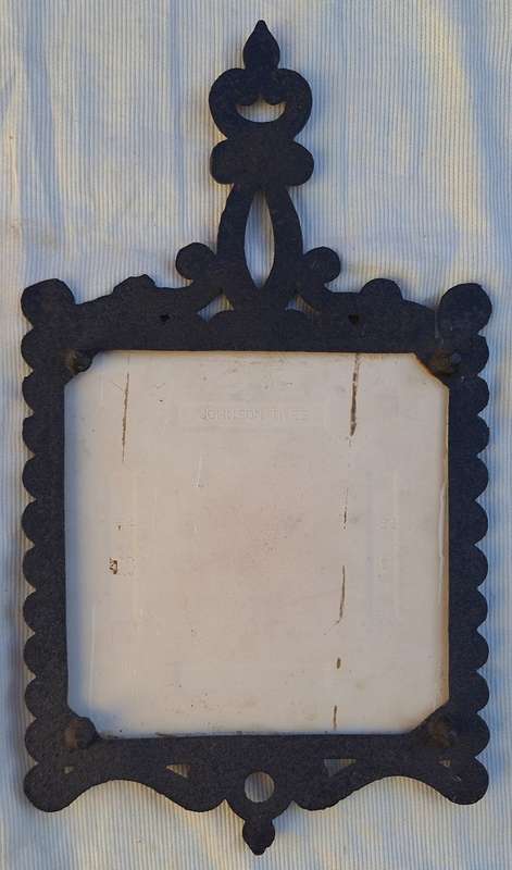 Cast Metal Trivet Pot stand with Tile Centre