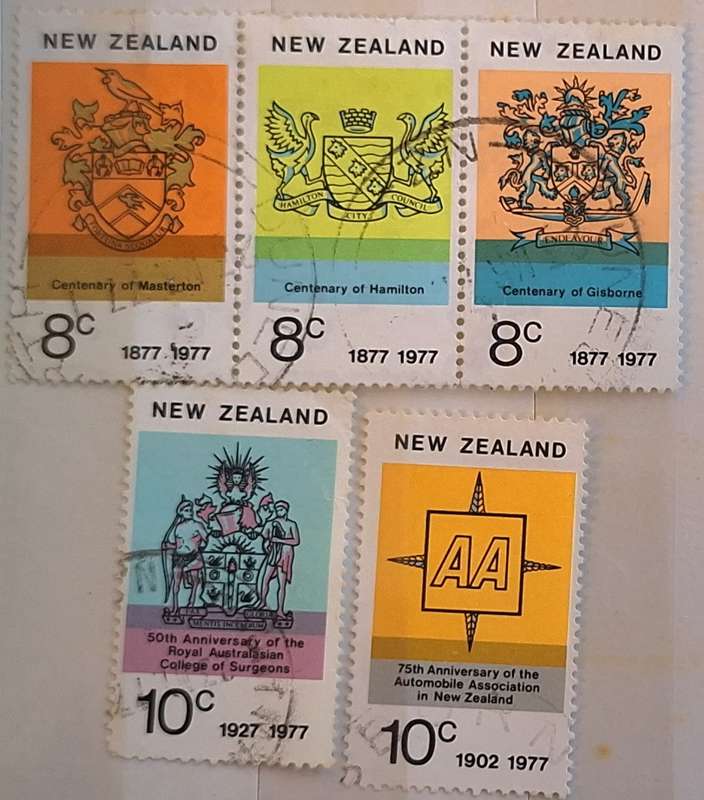 New Zealand 1977 Anniversaries Set of strip of 3 plus 2 single Used stamps