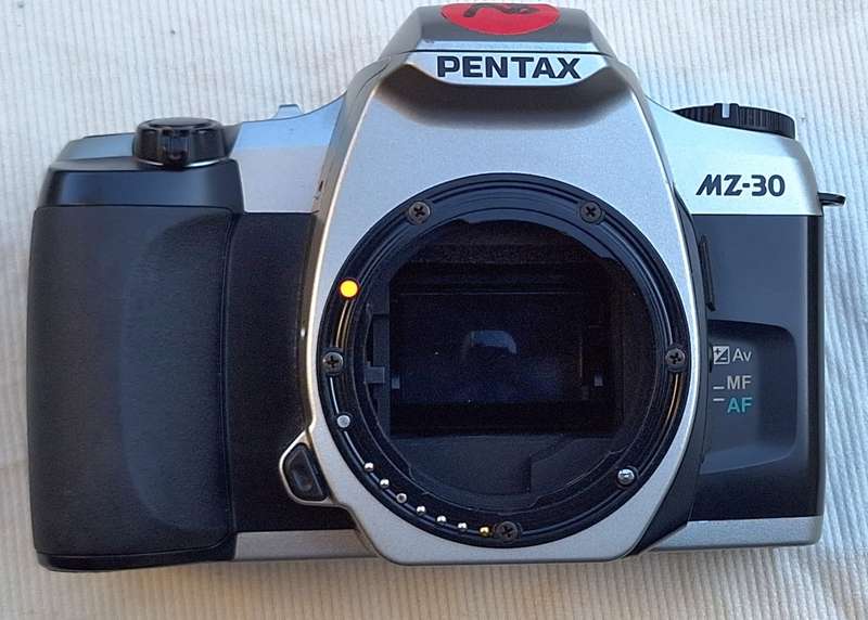 Pentax MZ-30 Camera Body only