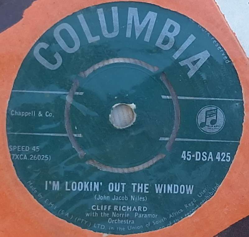 Cliff Richard I`m Looking Out The Window/Do You Wanna Dance Columbia 45-DSA 425 Vinyl 7` Single 45
