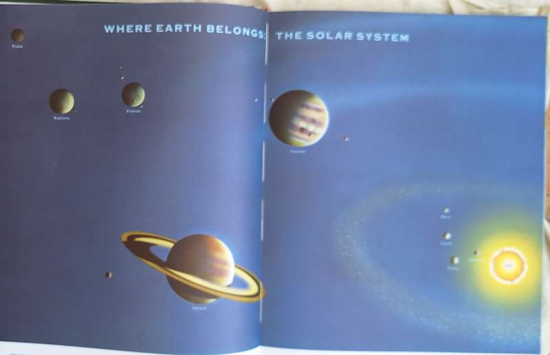 The Reader`s Digest Great World Atlas Hardcover with Reproduction of Antique Map