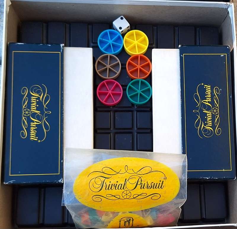 Complete Trivial Pursuit Master Game Genus Edition