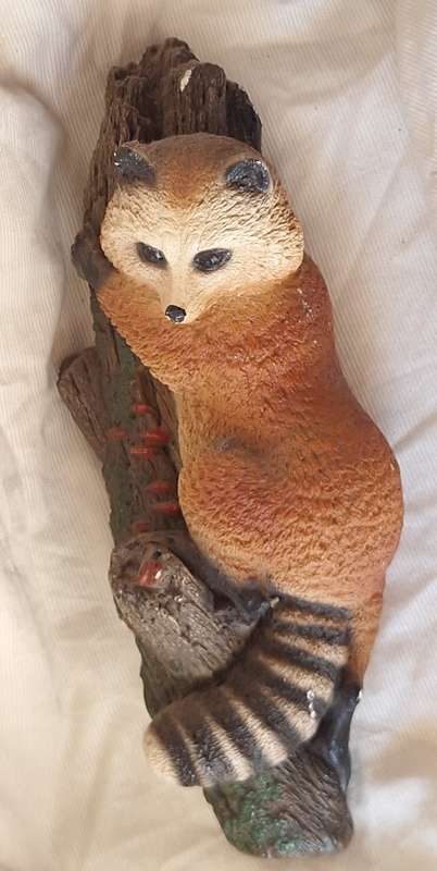 Vintage Bossons Chalkware Wall Hanging of Racoon on Tree