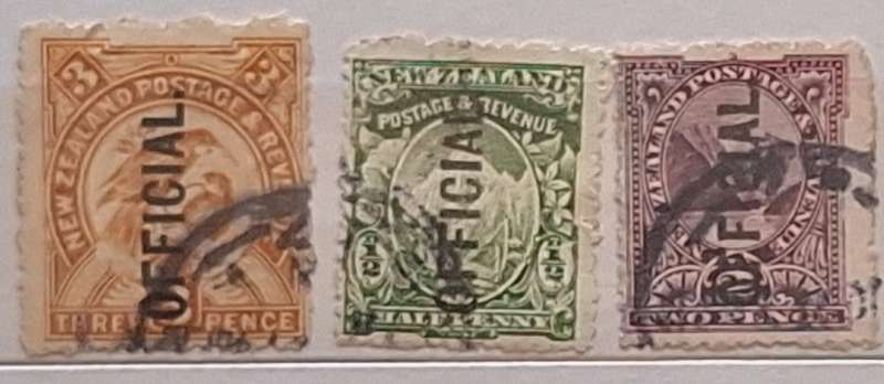 New Zealand 1x1898 and 2x1900 Used Official stamps