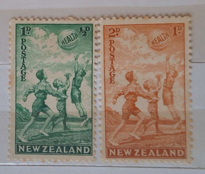 New Zealand 1940 Health Issue Set of 2 Unused Hinged stamps