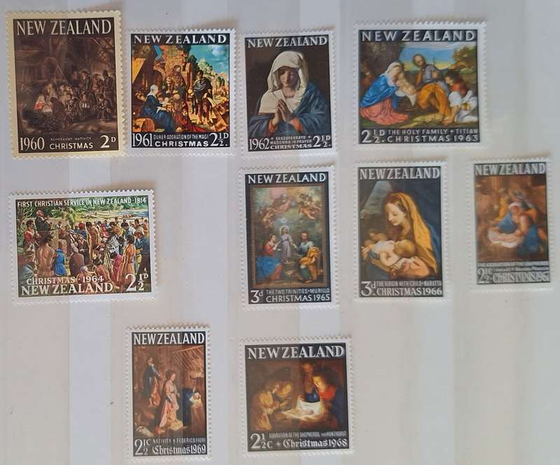 New Zealand 1960-69 Christmas 10 Mint stamps  1 for each year