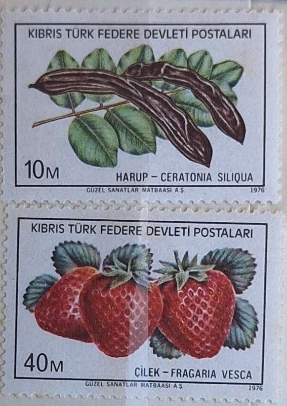 Turkey 1976 Fruit export 2 Unused Hinged stamps