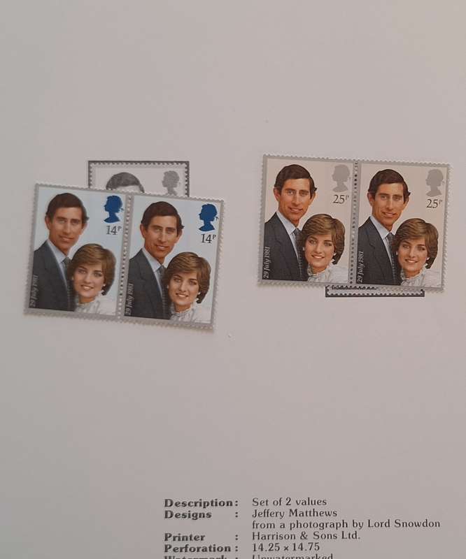 Official Royal Wedding 1981 Album Page GREAT BRITAIN with Set of 2 Values Mint stamps in Pairs