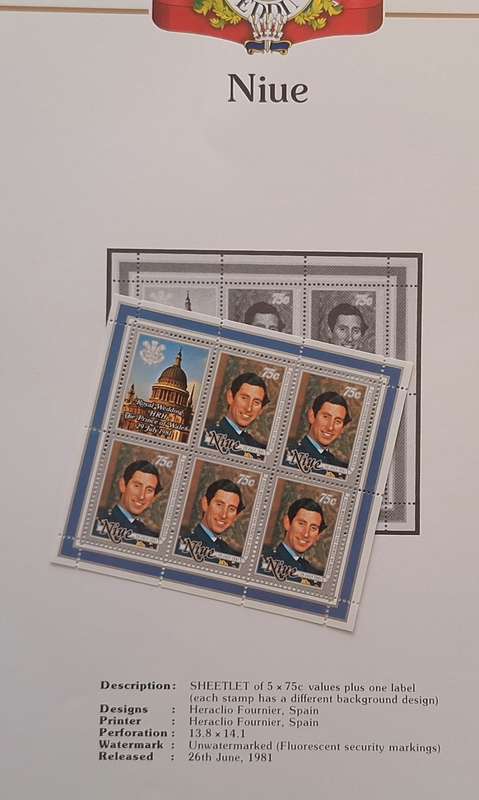 Official Royal Wedding 1981 Album Page NIUE with Mint Sheetlet of 5 x 75c stamps