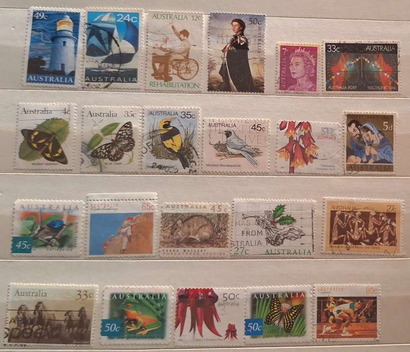 Australia Mixed Lot of 22 Used stamps