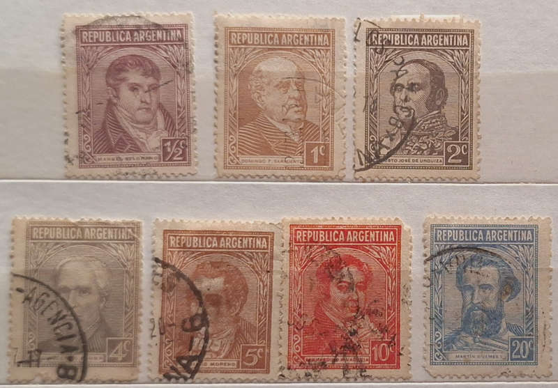 Argentina 1935 Definitives 7 Used Hinged stamps