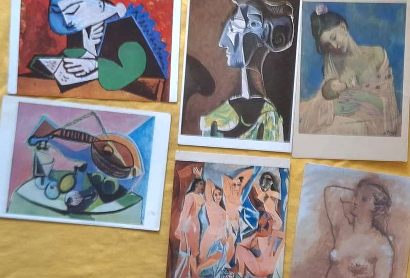 Mixed Lot of 6 Postcards of Paintings by Pablo Picasso