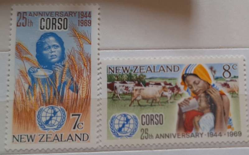 New Zealand 1969 Corso Set of 2 Mint stamps