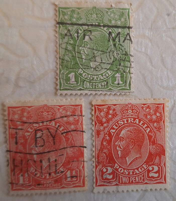 Australia 1914 George V Definitives 3 Used Hinged stamps