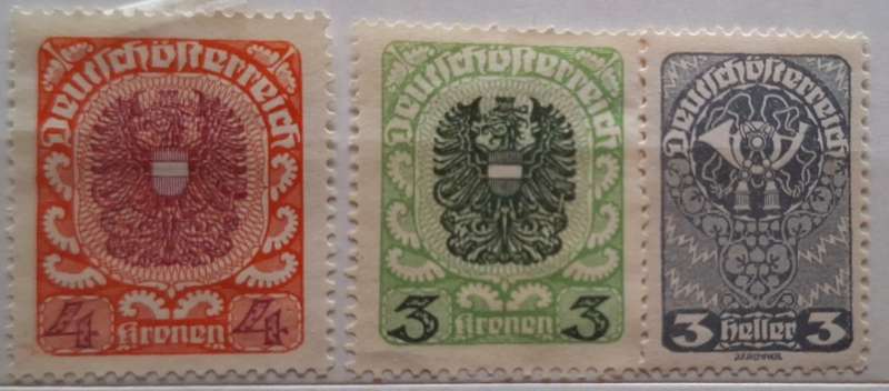 Austria 1919/1920 Definitive 3 Unused Hinged stamps