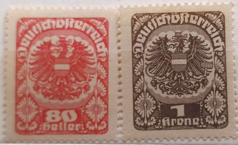 Austria 1920/21 Coat of Arms 2 Unused Hinged stamps