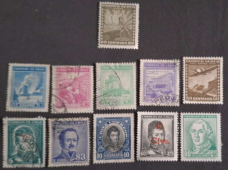 Chile Mixed Lot of 11 Used Hinged stamps