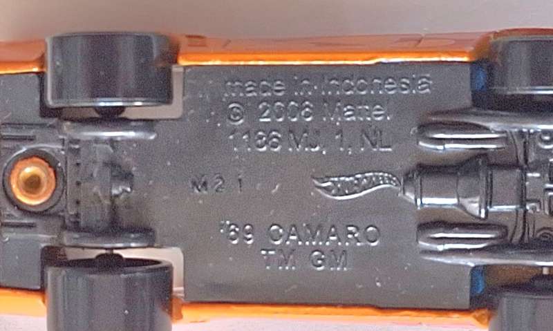 HOT WHEELS MATTEL 2006 '69 Camaro MADE IN INDONESIA