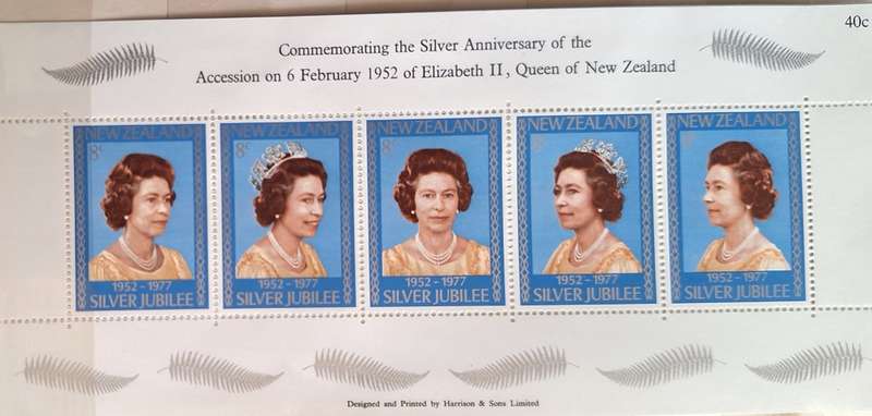 New Zealand 1977 Silver Jubilee 1 Mint Miniature Sheet