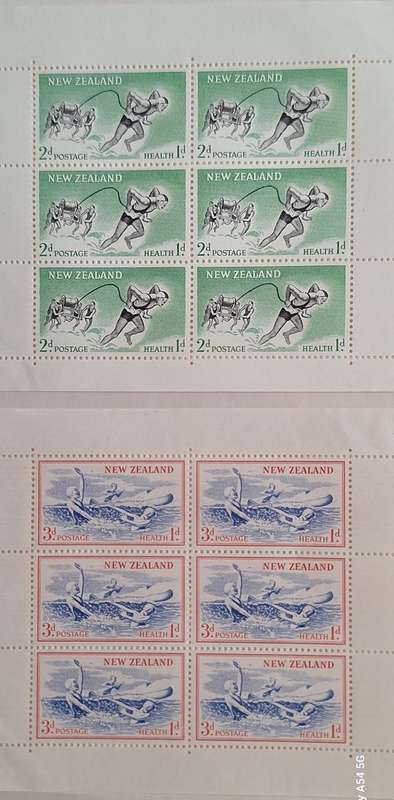 New Zealand 1957 Health Issue Set of 2 Unused Hinged Miniature Sheets