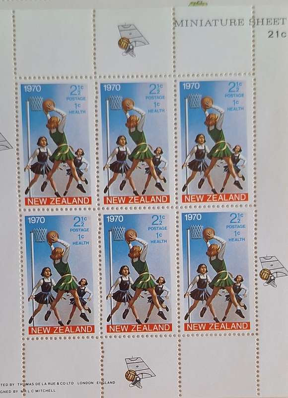 New Zealand 1970 Health Issue Set of 2 Unused Hinged Miniature Sheets