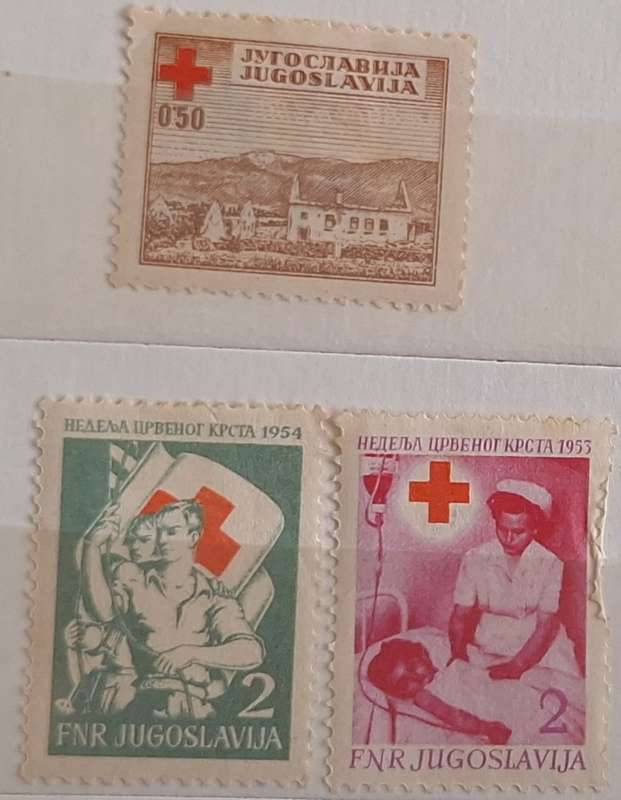 Yugoslavia 1948-54 3 Red Cross Unused Hinged stamps