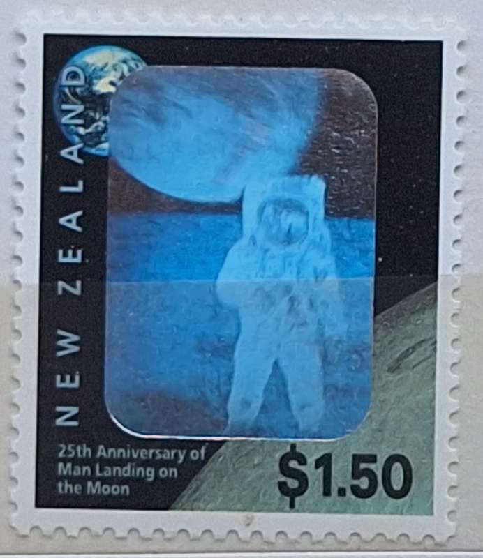 New Zealand 1994 Moon Landing 1 Mint stamp