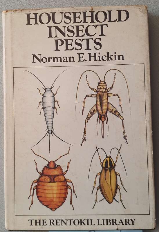 Household Insect Pests by Norman E Hickin Hardcover
