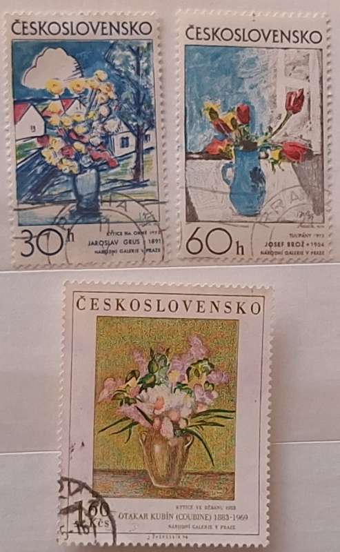 Czechoslovakia Theme: Flowers 3 Used Hinged stamps