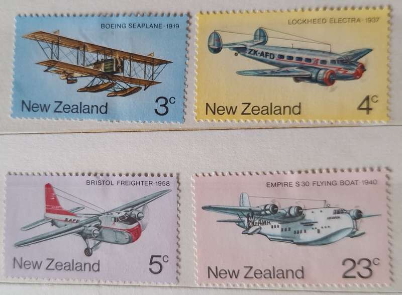 New Zealand 1974 Air Transport Set of 4 Unused Hinged stamps