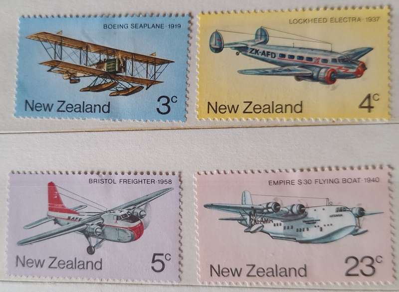 New Zealand 1974 Air Transport Set of 4 Unused Hinged stamps