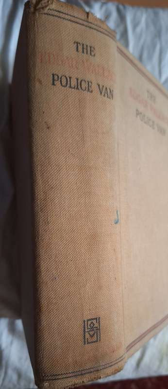 The Edgar Wallace Police Van Four Completee Police Novels in One Volume Hardcover c1930