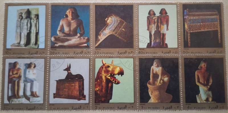 Fujeira 1972 Egyptian art Block of 10 Cancelled Hinged stamps