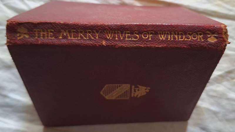 The Merry Wives of Windsor by William Shakespeare Soft cover