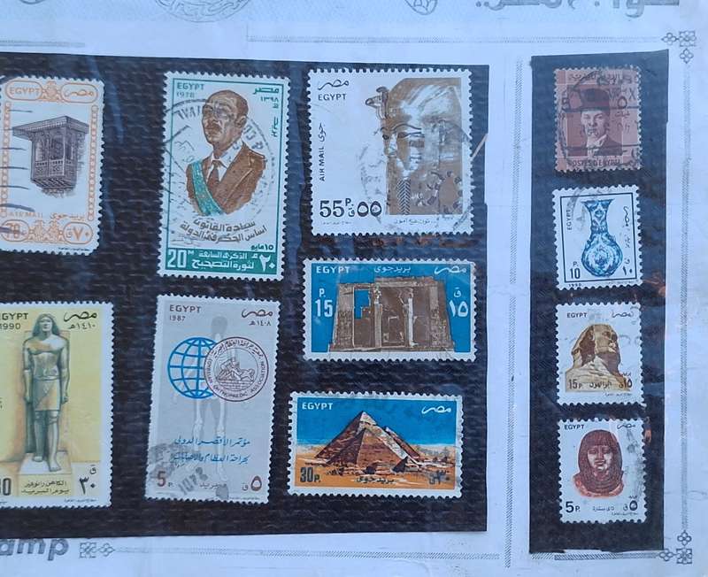 Egypt Mixed Lot of 17 Used Hinged stamps