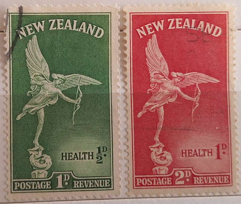 New Zealand 1947 Health Issue Eros Set of 2 Used stamps