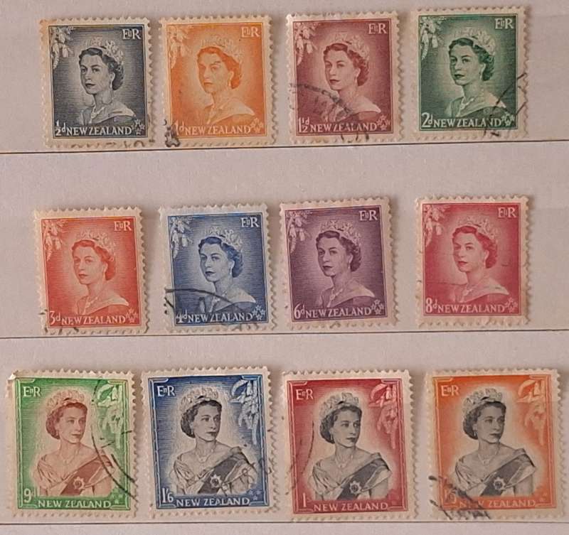 New Zealand 1953 Queen Elizabeth II Short Set of 12 Used stamps