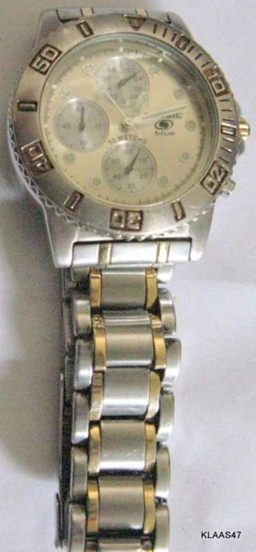 Men s Watches FOSSIL BLUE STAINLESS STEEL CASE BACK 50 METERS 165 FEET WATER RESISTANT CH 2285 was sold for 450.00 on 19 Jul at 18 28 by Klaas47 in Cape Town ID 189737918