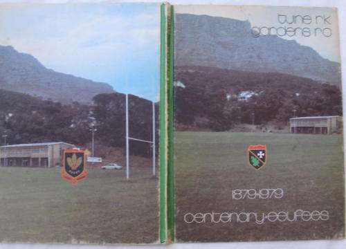 GARDENS RUGBY  CLUB  1879  --  1979  TUINE RUGBY KLUB  HARDCOVER  BOOK SHOWS WEAR & TEAR