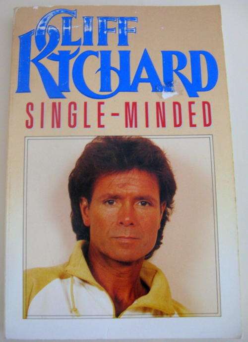 Cliff Richard Single-Minded - Paperback 1988 (Small tear on front cover)