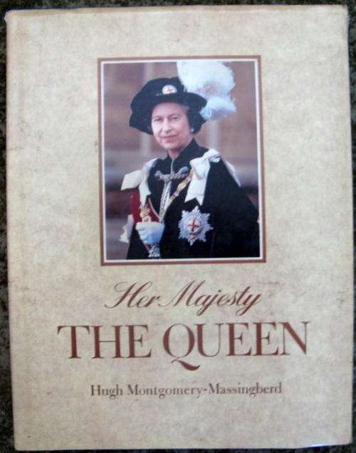 Her Majesty the Queen - Hugh Montgomery-Massingberd - Hardcover