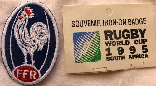 1995 RUGBY WORLD CUP : IRON ON BADGE : FRANCE (TEAM BADGE) : OVAL - 5x7.4cm