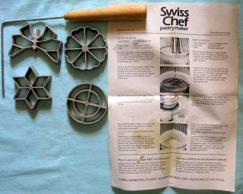 TIMBALE MAKERS : IN ORIGINAL BOX : FOUR SHAPES - 7cm DIAMETER EACH - ONE HANDLE (SCREW ON TYPE)