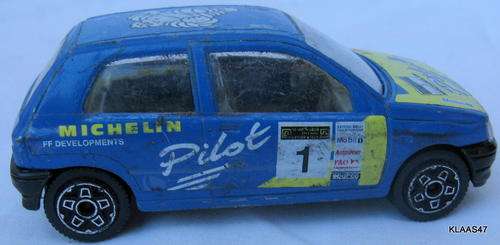 BURAGO  1/43  RENAULT CLIO  with MICHELIN DECALS MADE IN ITALY