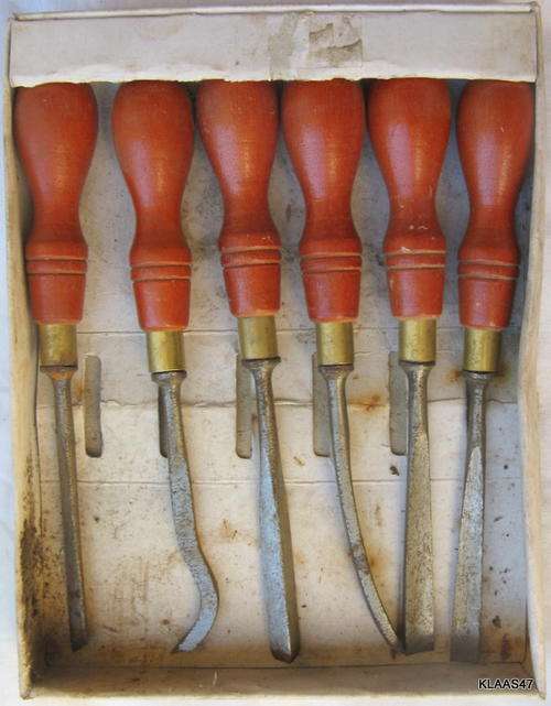 SET OF 6 CARVING TOOLS - WOODEN HANDLES : NO.2601 M8" : SAN MU TOOL WORKS