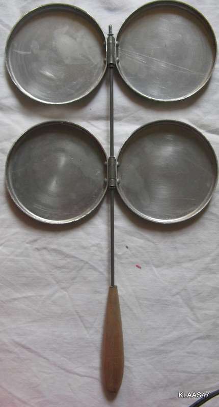 MAGIC FLIPPET :  ORIGINAL INSTRUCTION INSERT (BI-LINGUAL)  : WITH CRUMPET CAKE RECIPE