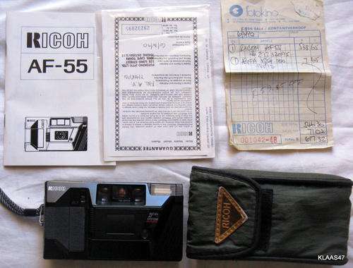 RICOH AF-55 : 35mm AUTO FOCUS CAMERA : IN ORIGINAL BOX WITH INSTRUCTIONS : *GOOD FOR DISPLAY OR PROP