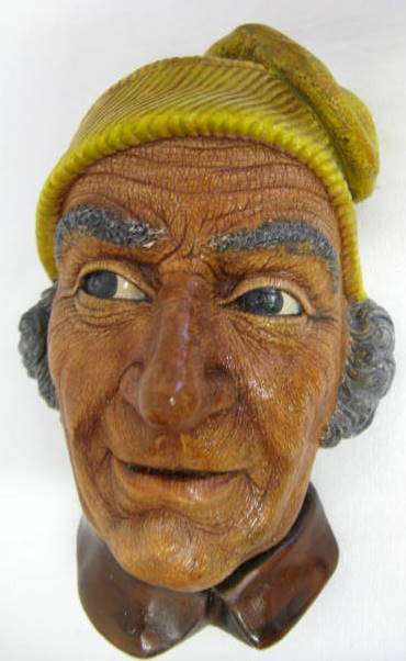 BOSSONS, ENGLAND : 1959 : 14cm LONGVINTAGE BOSSON'S CHALKWARE HEAD PLAQUE LEICHTENSTEINER
