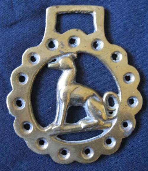 HORSE BRASS : HOUND