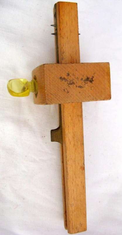 BEECHWOOD MORTISE / MARKING  GAUGE FOOTPRINT  TOOLS